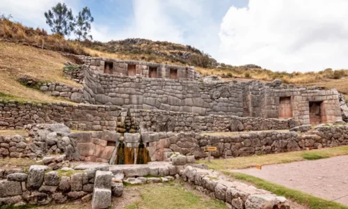Private cab for Cusco 4 ruins tour